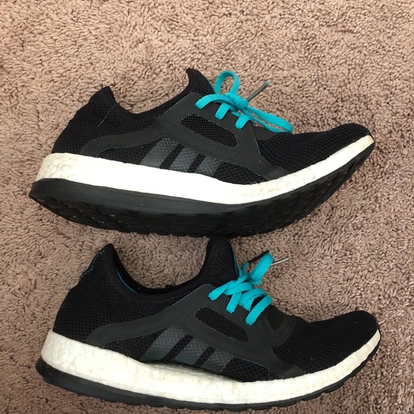 Adidas Pure Boost Size 8 - Picture 3 of 4